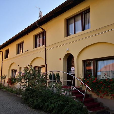 Grand Bells Bed And Breakfast Zagreb Extérieur photo